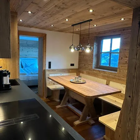 شاليه Almchalet Steinbergkogel يوخبرغ